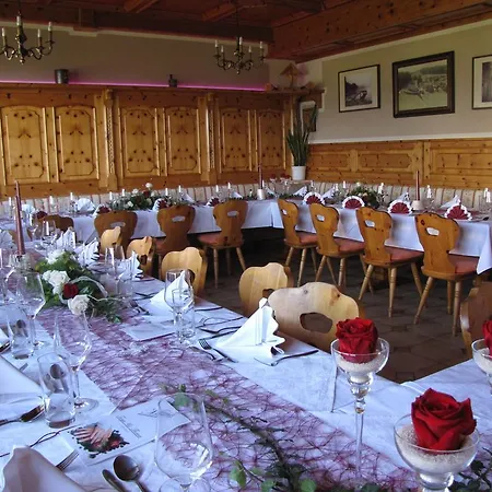 Hotel Hotel-gasthof Deixelberger Wolfsberg